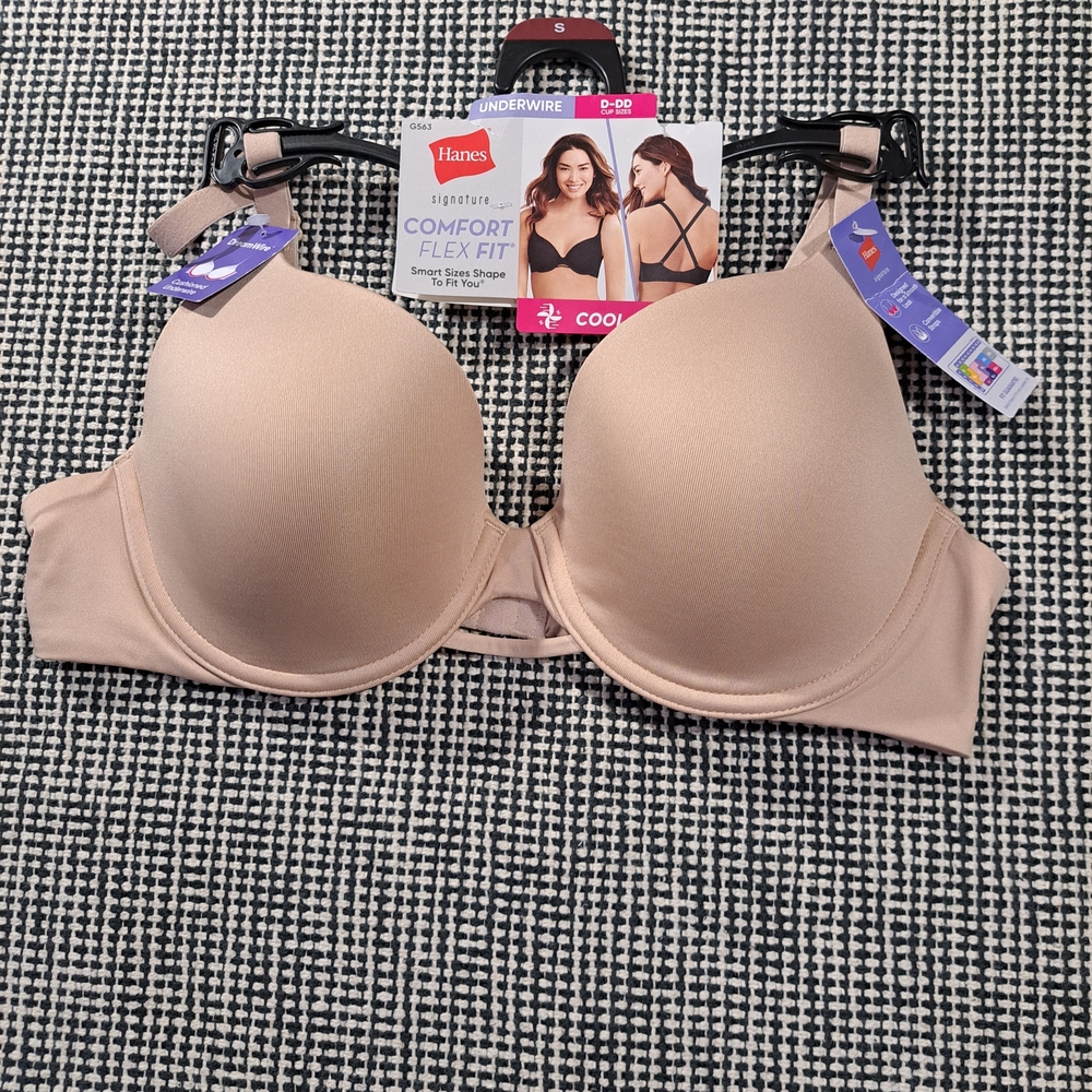 Hanes Comfort Flex Fit Underwire Bra - Light Nude - Picture 2 of 5